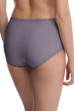 Bliss Full Brief