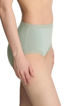 Bliss Full Brief