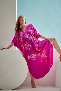 Couture Chrysanthemum Embroidered Cocoon Silk Caftan