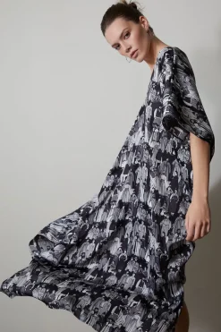 Dynasty Caftan