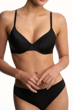 EverFit Seamless Convertible T-Shirt Bra