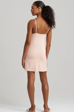 Feathers Essentials Lenzing™ Ecovero™ Viscose Lace Chemise