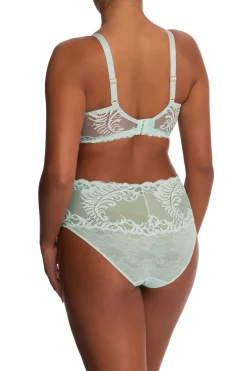 Feathers Full Figure Contour Underwire Bra