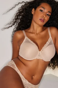 Feathers Full Figure Contour Underwire Bra