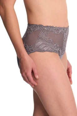 Feathers Girl Brief