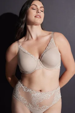 Feathers Girl Brief
