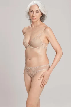 Feathers Plunge T-Shirt Bra