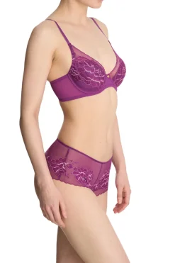 Flora Contour Underwire Bra