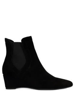 Gaisha-Su Suede Wedge Bootie