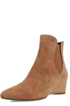 Gaisha-Su Suede Wedge Bootie