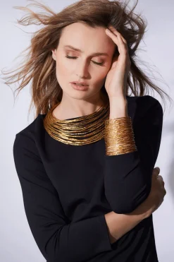 Gold Brass Wire Necklace
