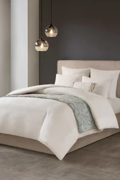 Hanae White Comforter Set