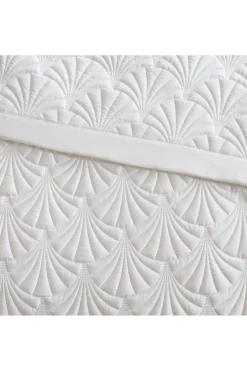 Jeju Embroidered 3 Piece Quilt Mini Set