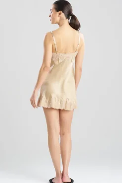 Lolita Chemise