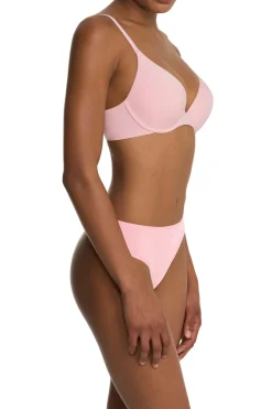 Minimal Convertible Push-Up Bra