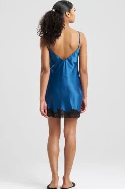 Peony Glamour Chemise