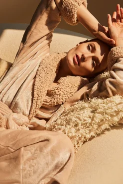 Plush Sherpa Robe