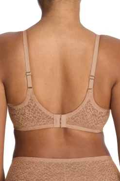 Pretty Smooth Seamless Underwire Bra