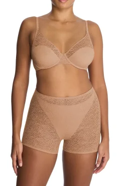 Pretty Smooth Seamless Underwire Bra