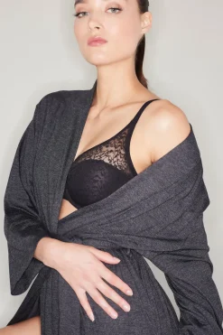 Pretty Smooth Seamless Underwire Bra
