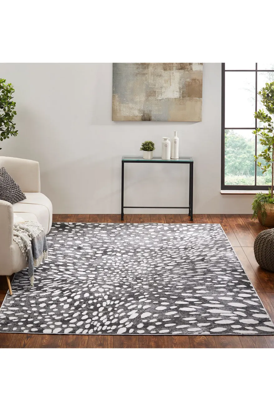 Serengeti- Charcoal Spotted Rug