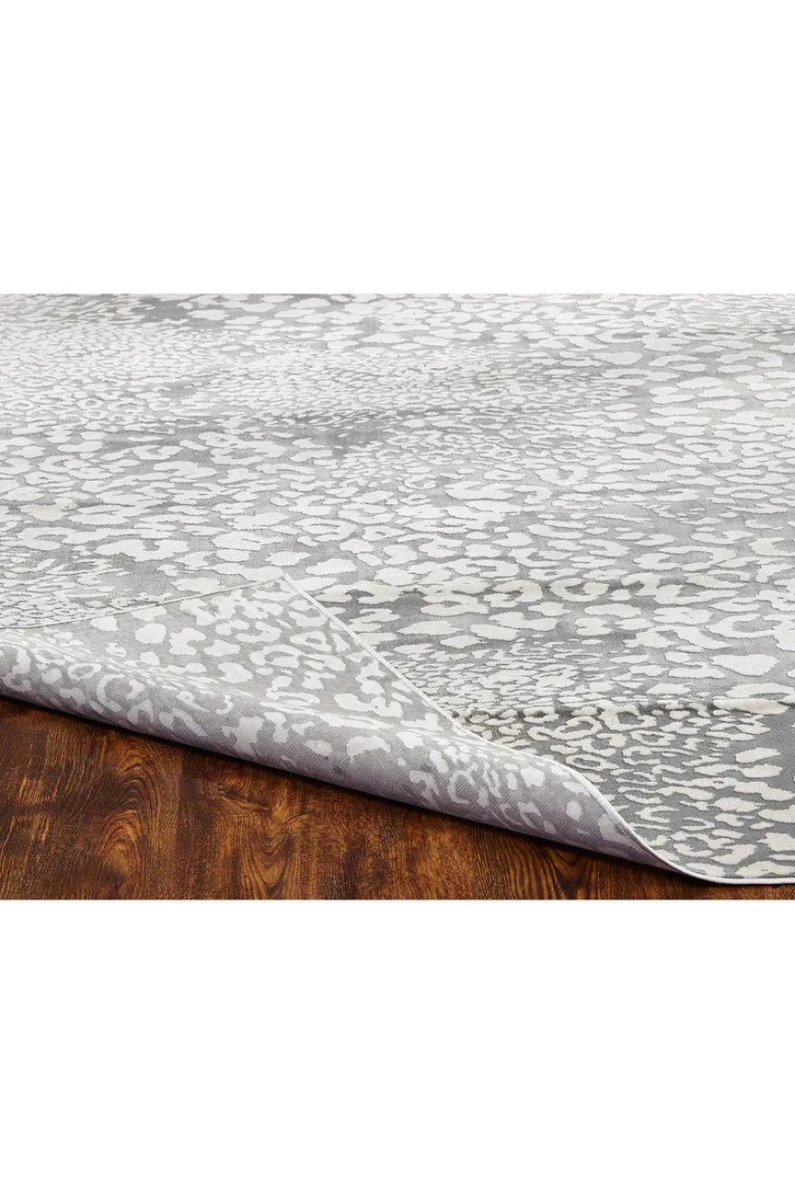 Serengeti- Light Grey Leopard Rug
