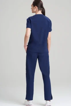 Women's 3-Pocket V-Neck Scrub Top