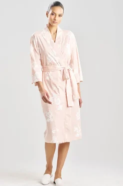 Yasmin Robe