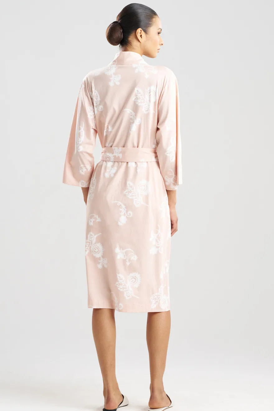 Yasmin Robe